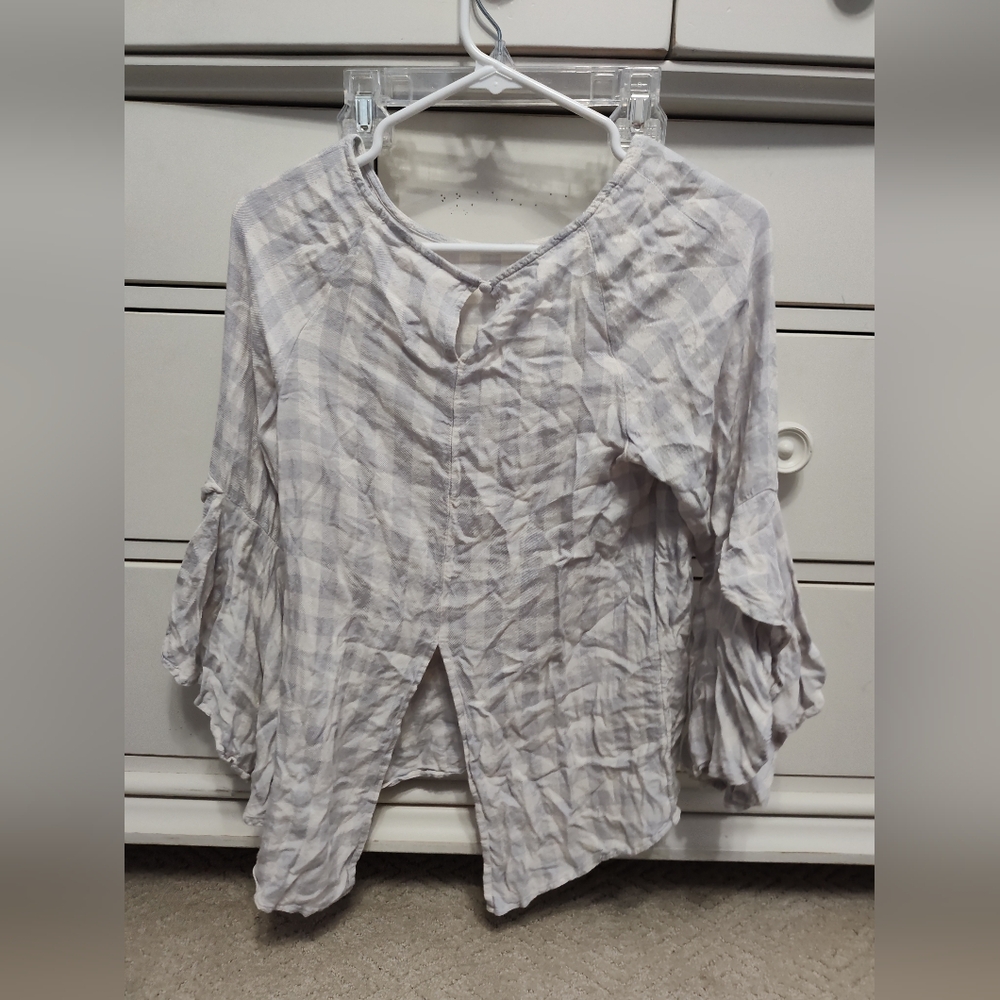 Shirt - Picture 2 of 2